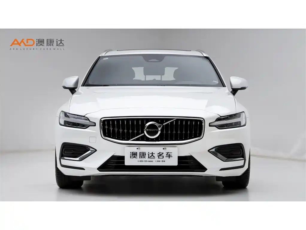 Volvo V60 2024 B5 Luxury