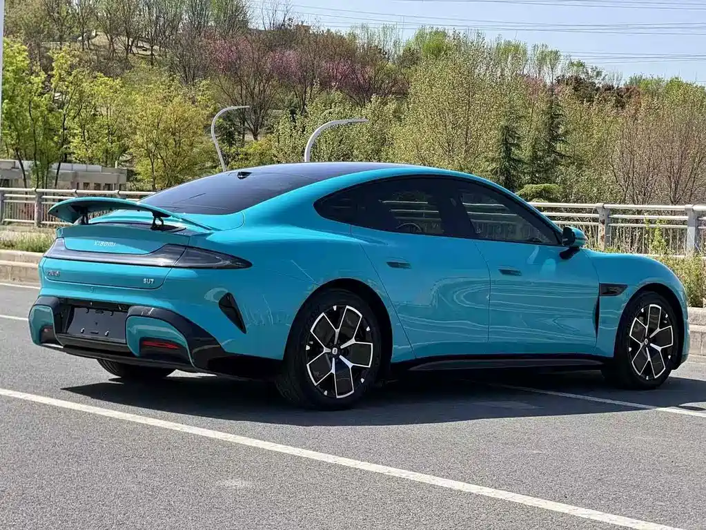 XIAOMI CAR XIAOMI SU7