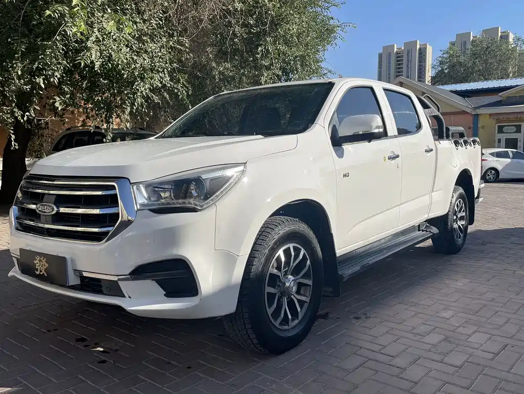 Isuzu TAGA Daga — миниатюра 2