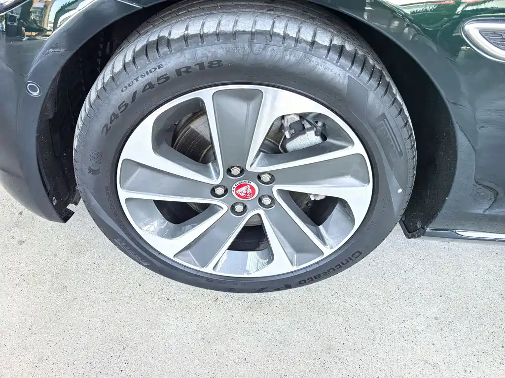 Jaguar XFL 2023 XFL 2.0T P200 Elite Luxury