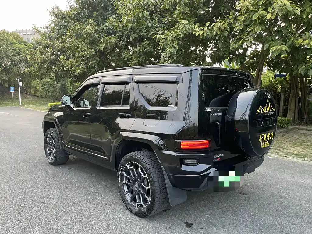 TANK TANK 700 NEW ENERGY