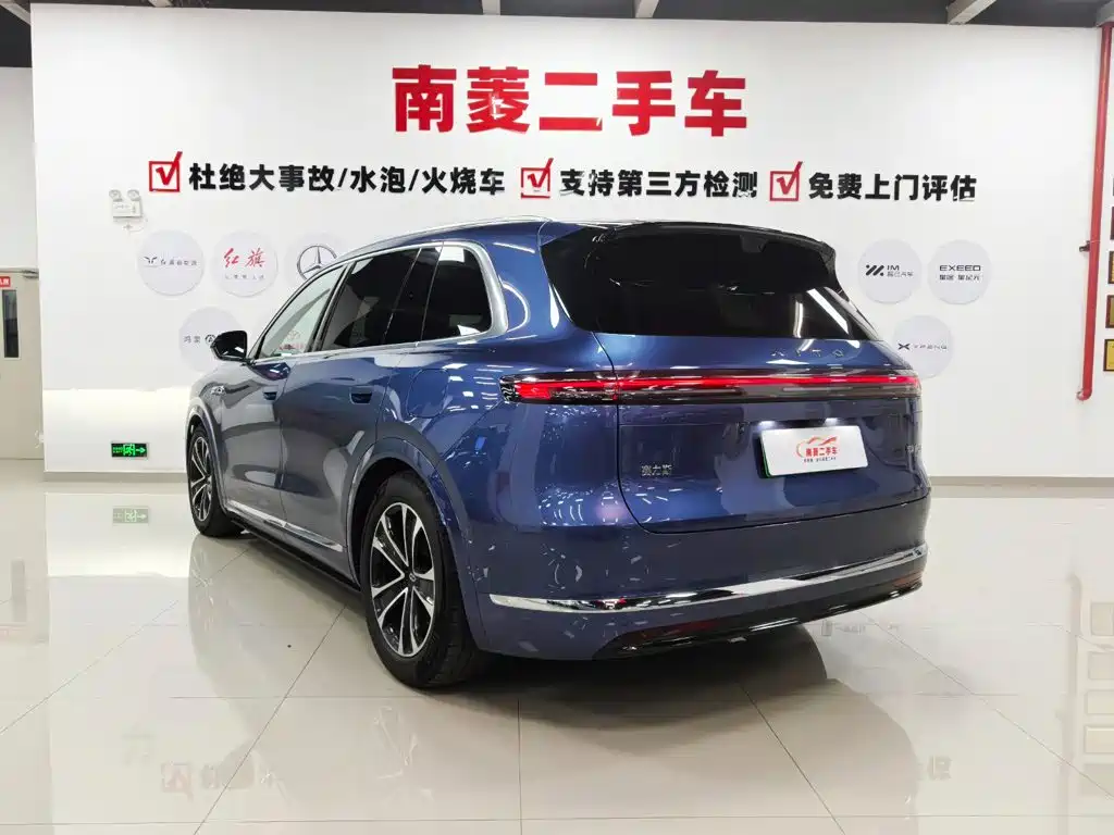 AITO AITO M7 — миниатюра 7