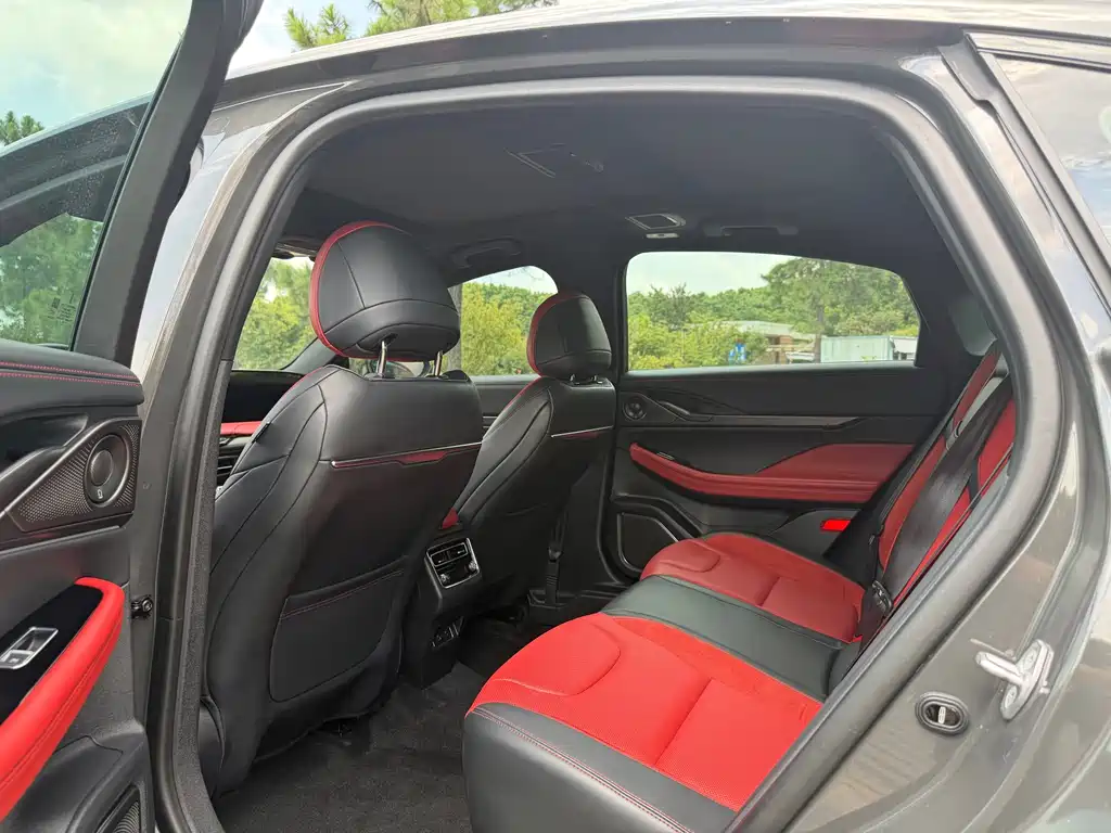 Lincoln Z — миниатюра 9