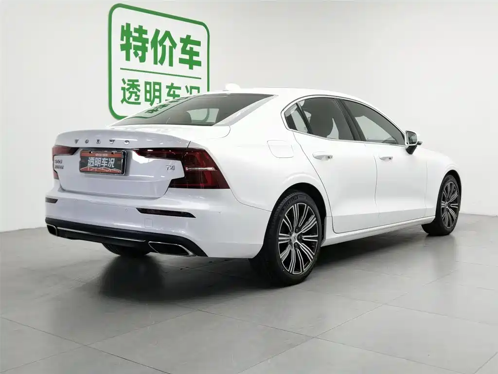 Volvo S60 2021 T4 Luxury