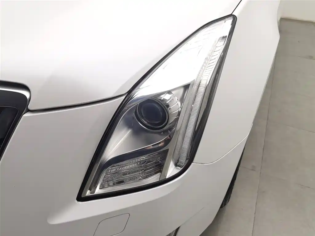 Cadillac XTS 2017 28T Elite