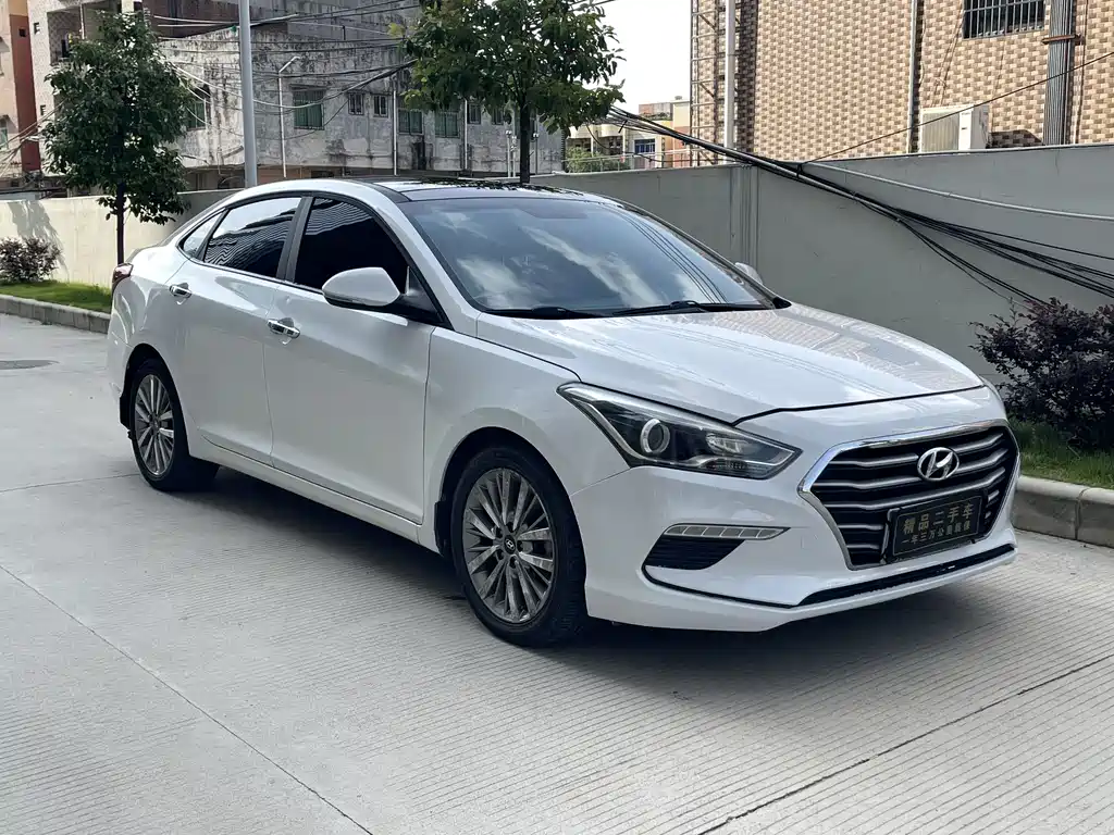 Купить Hyundai Mistra