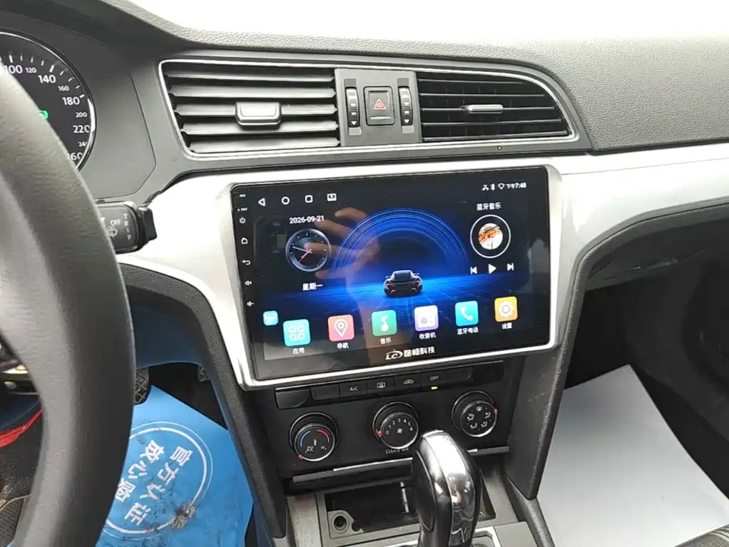 Volkswagen Lamando — миниатюра 13