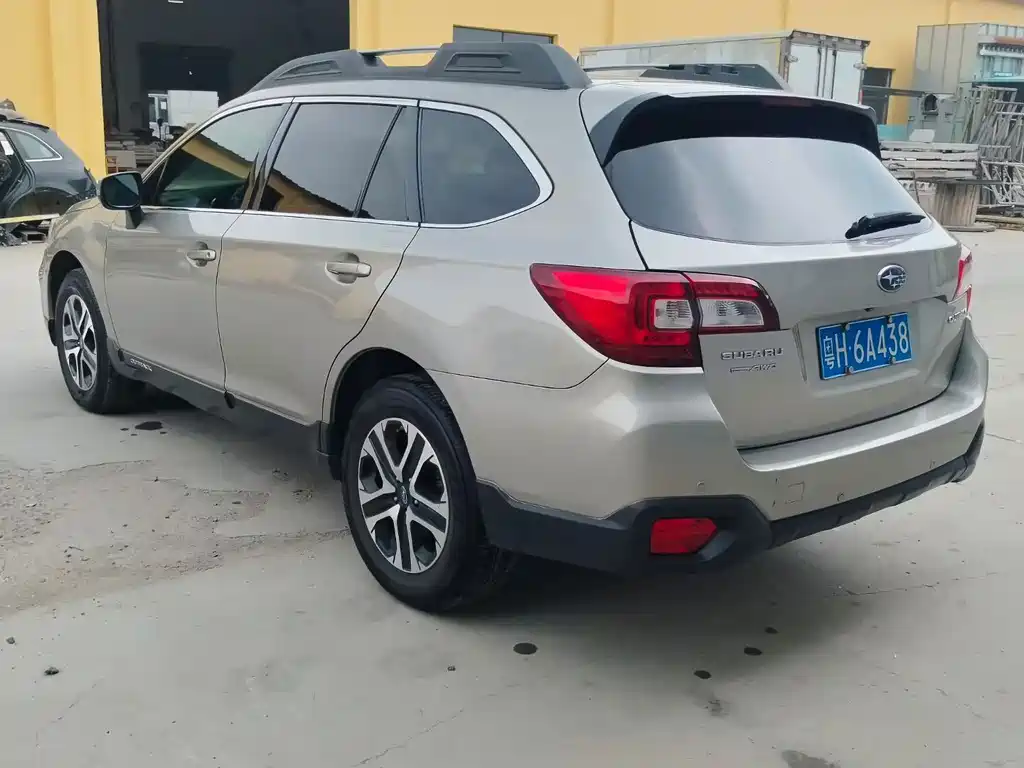 Subaru Outback — миниатюра 6