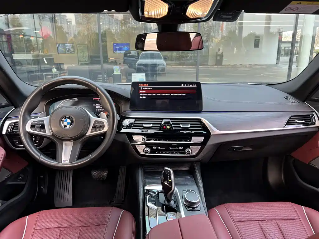 BMW 5 SERIES