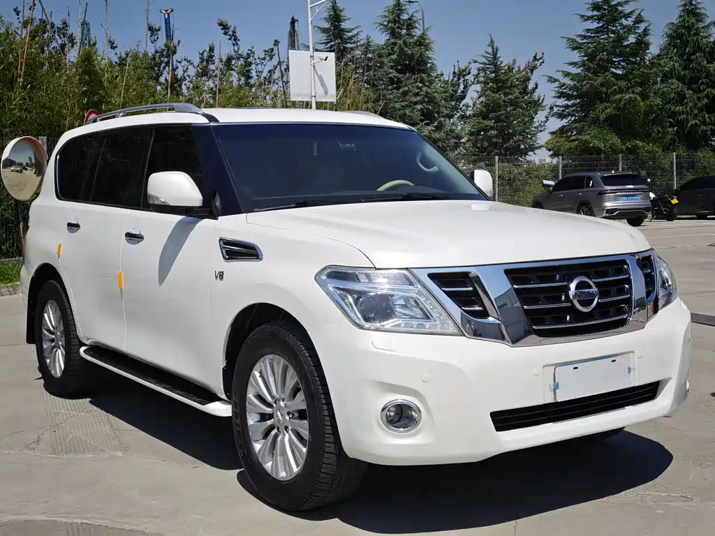 Nissan Patrol 2017 5.6L
