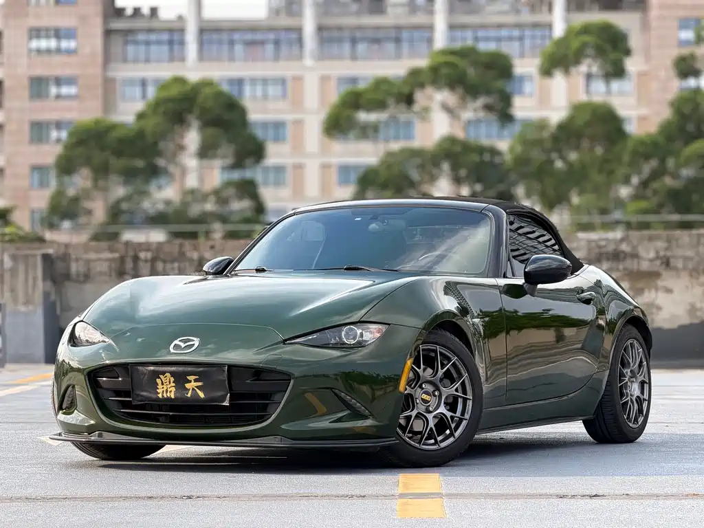 Купить Mazda MX-5