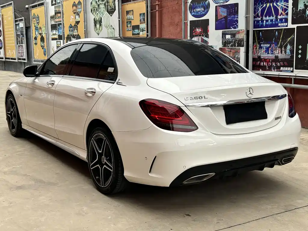 MERCEDES-BENZ C CLASS