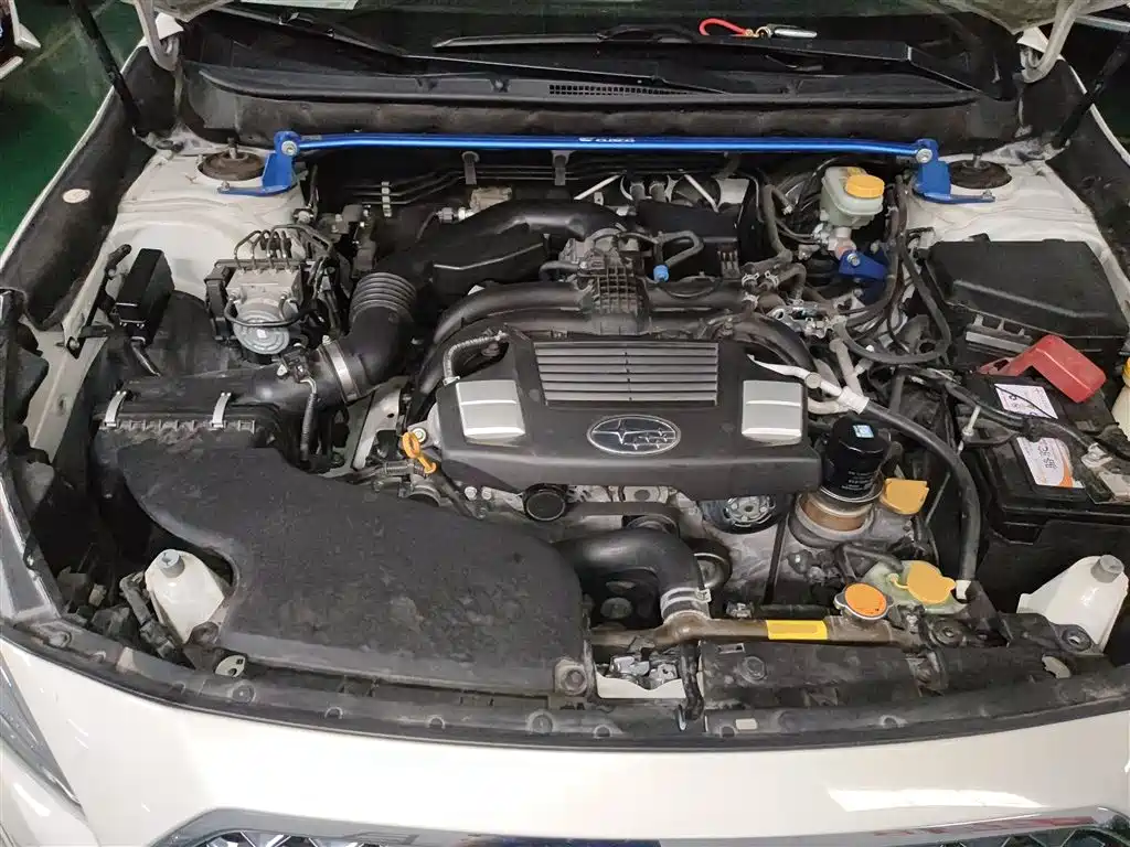 Subaru Legacy - фото 16