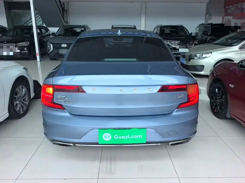 Volvo S90 — миниатюра 6