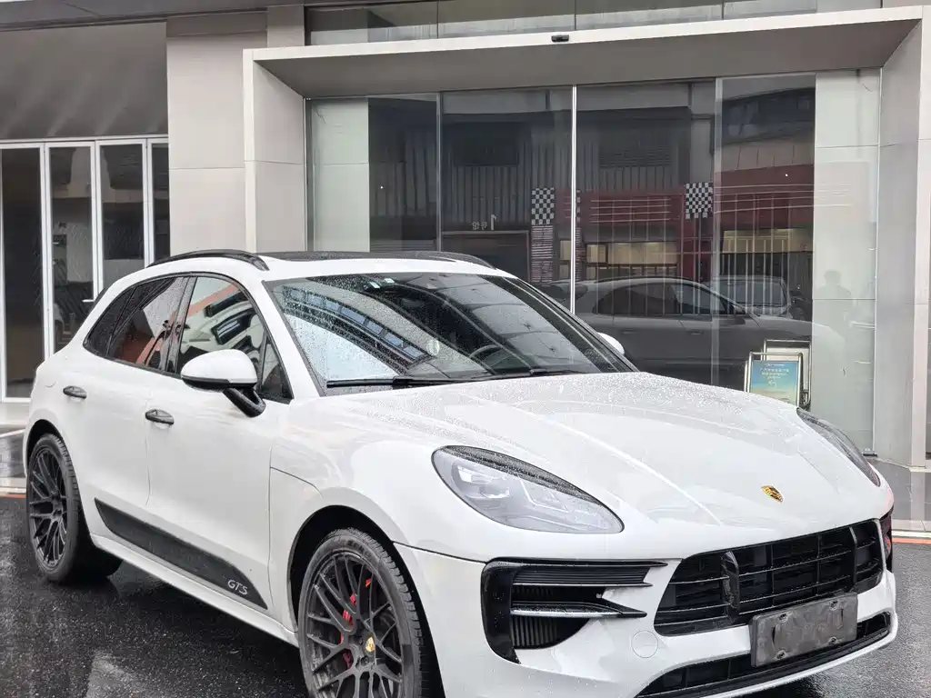 Porsche Macan 2020