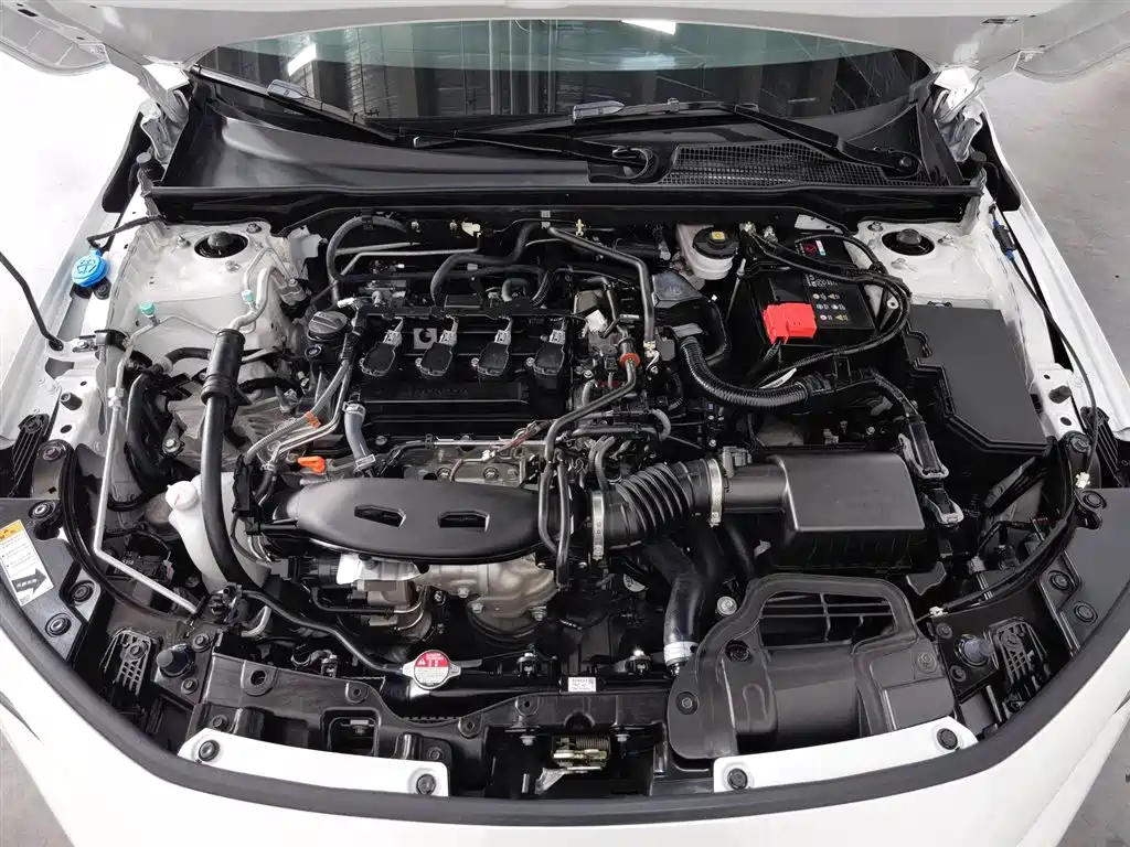 Honda Civic 2025 240TURBO CVT Plus
