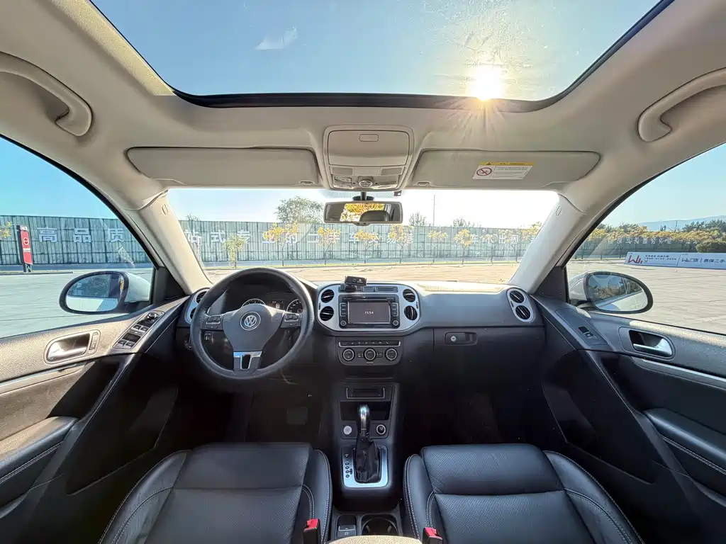 Volkswagen Tiguan — миниатюра 17