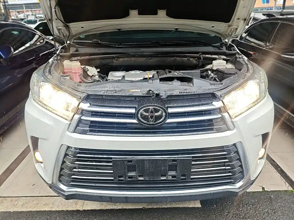 Toyota Highlander — миниатюра 20