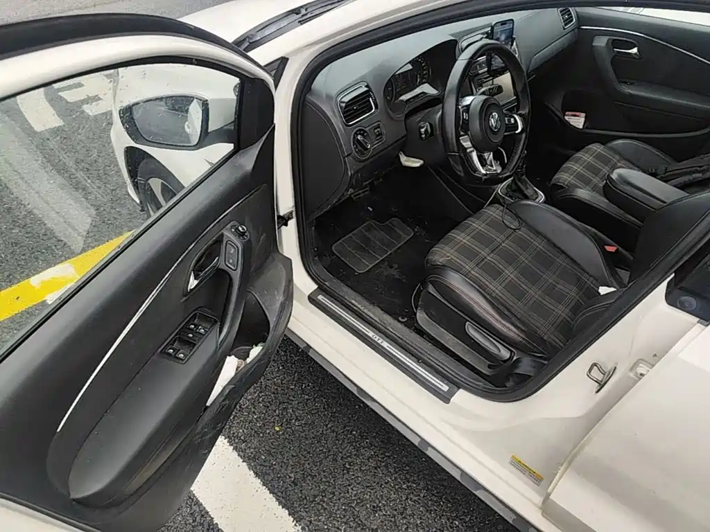 Volkswagen Polo — миниатюра 16