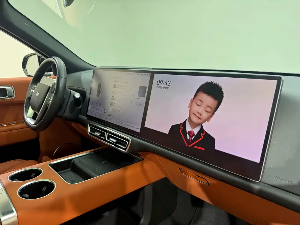 Li Auto Li L8 — миниатюра 16