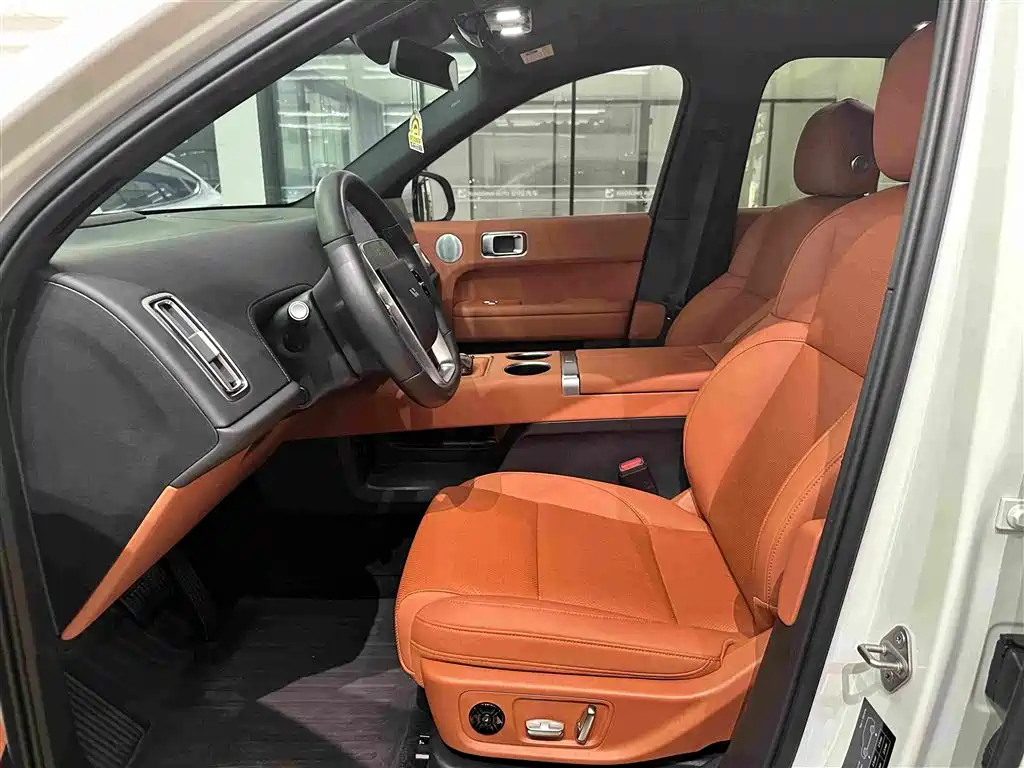 Li Auto L6 2024 Pro