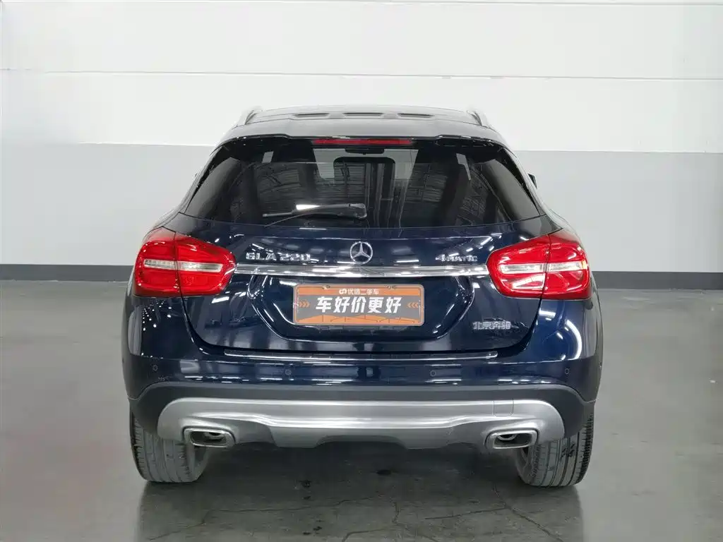 Mercedes-Benz GLA 2015 GLA 220 4MATIC Fashion