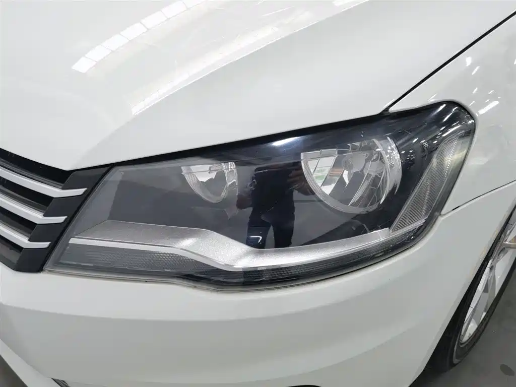 Volkswagen Bora 2015 1.6L AT Comfort