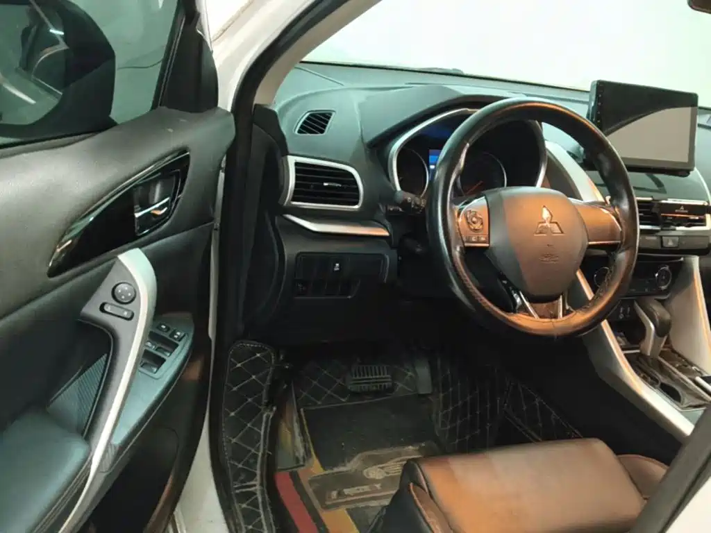 Mitsubishi Eclipse Cross — миниатюра 16