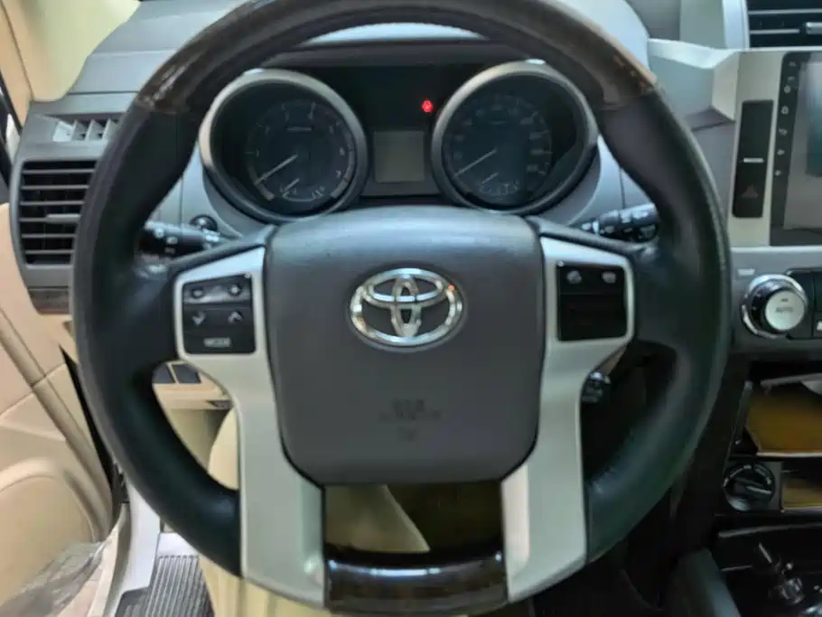 Toyota Prado (Import) — миниатюра 15