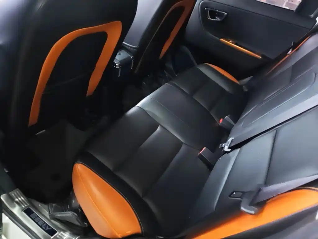 Geely Vision X1 — миниатюра 17