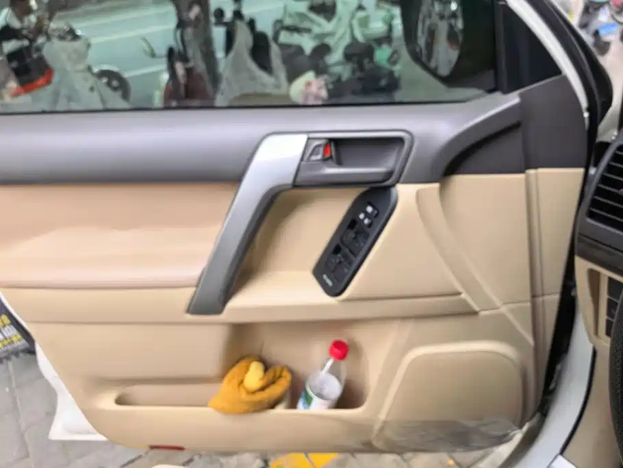 Toyota Prado (Import) — миниатюра 7