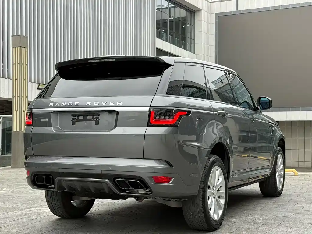 Land Rover Range Rover Sport 2015 3.0 SDV6 HSE DYNAMIC