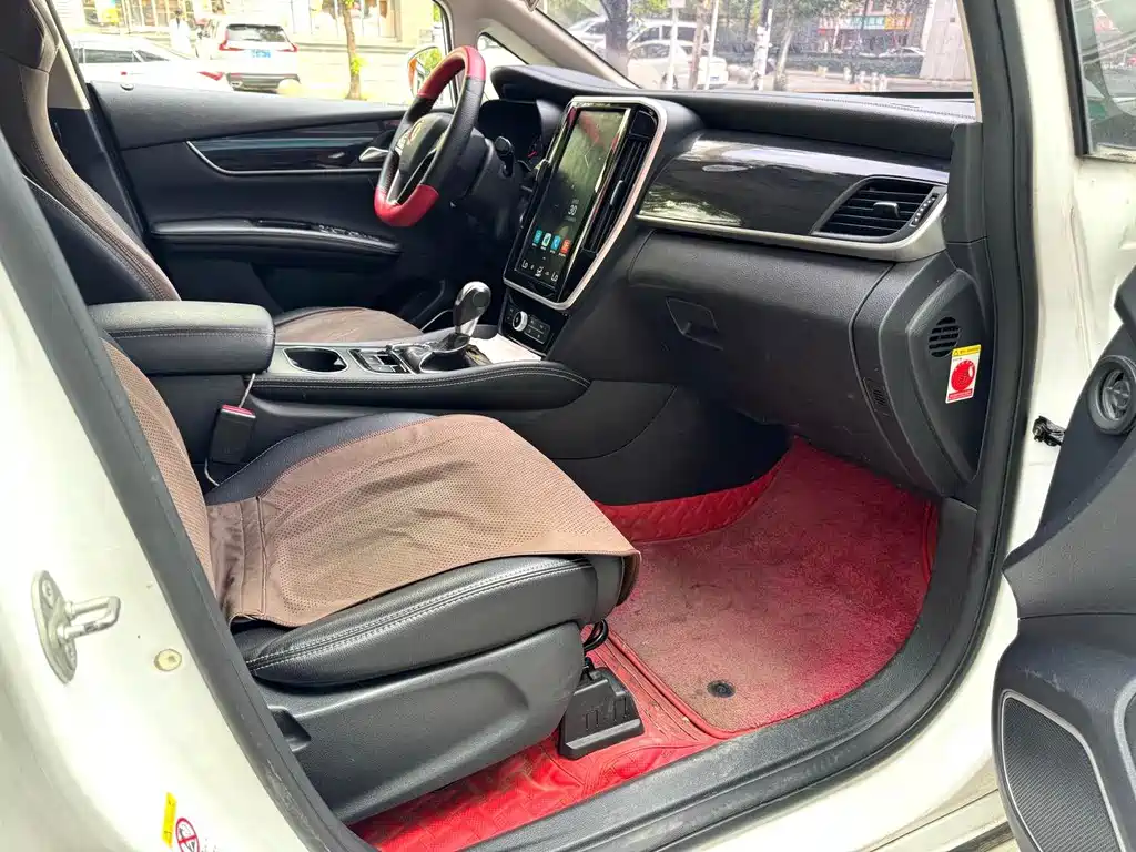 BYD MAX — миниатюра 11