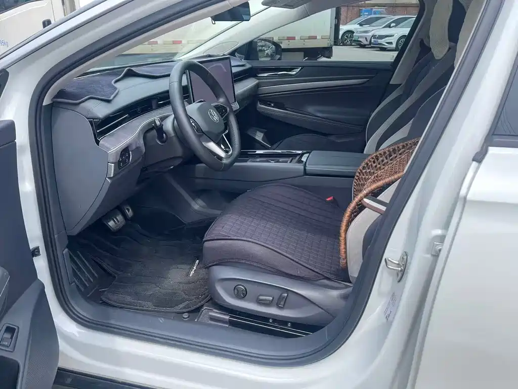 Volkswagen ID.7 VIZZION