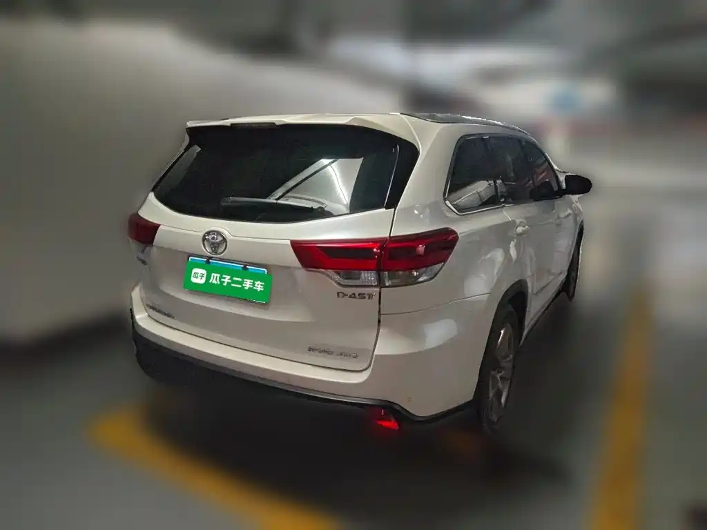 Toyota Highlander — миниатюра 4