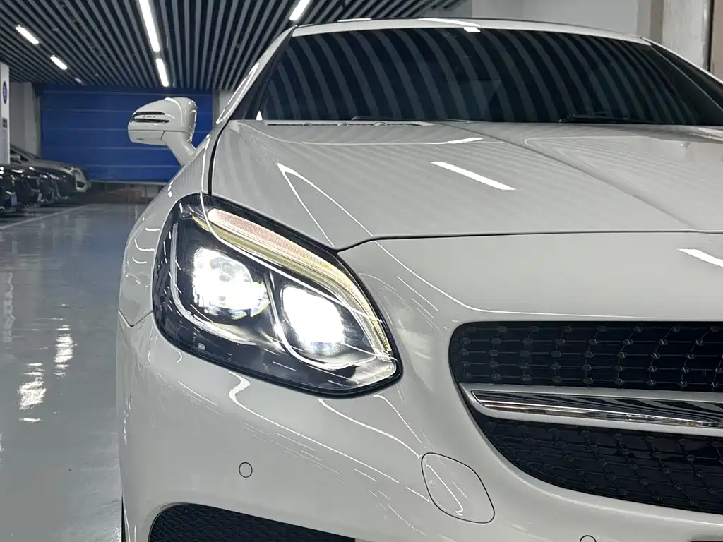 Mercedes-Benz SLC — миниатюра 16