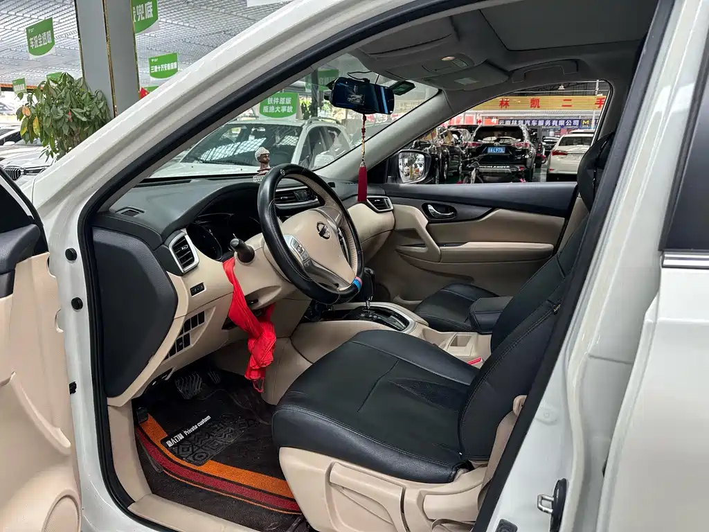 Nissan X-Trail — миниатюра 4