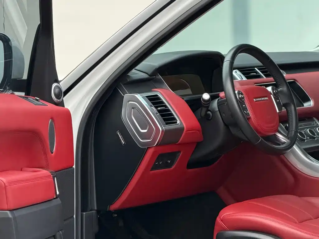 Land Rover Sport — миниатюра 3