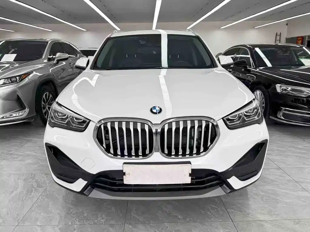 BMW X1 2022 sDrive25Li Lead