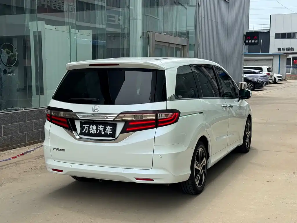 Honda Odyssey 2015 2.4L