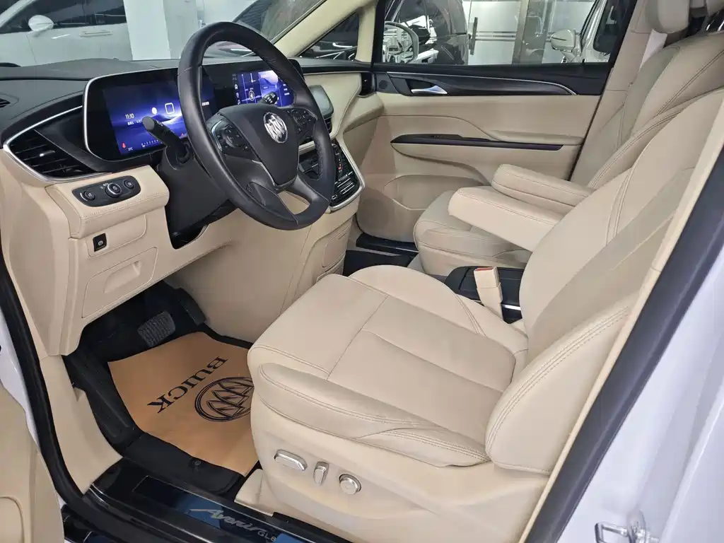 Buick GL8 — миниатюра 10