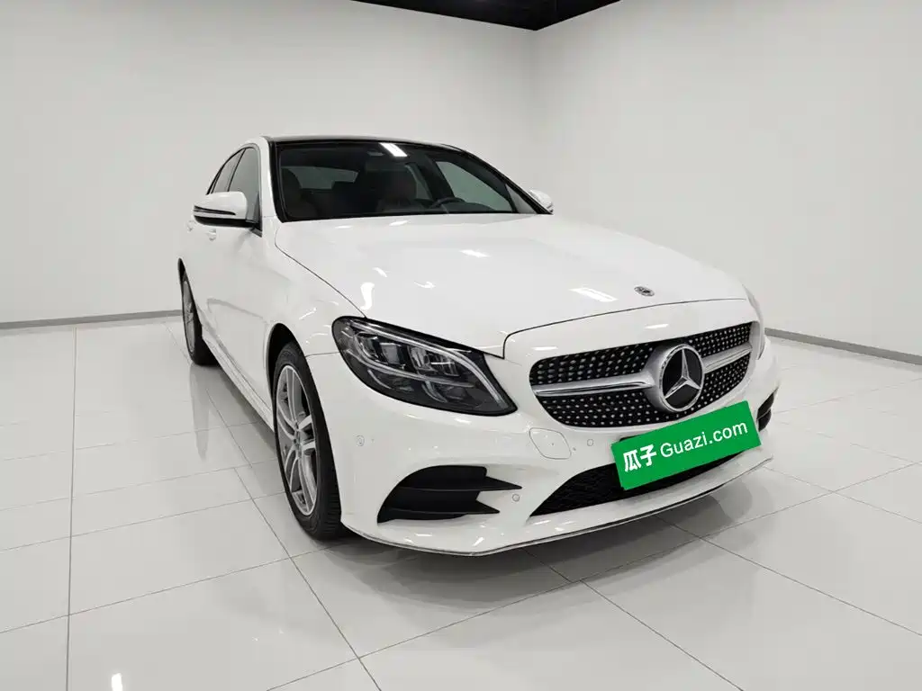 Mercedes-Benz C-Class — миниатюра 3