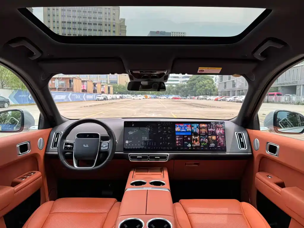 Li Auto L8 2023 Pro