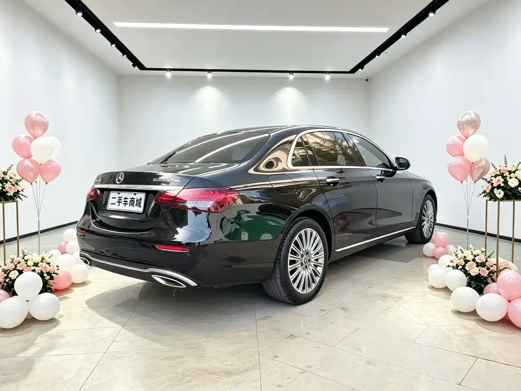 Mercedes-Benz E-Class E 2020 E 300 L Fashion