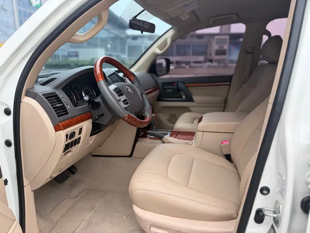 Toyota Land Cruiser 2015 4.0L V6