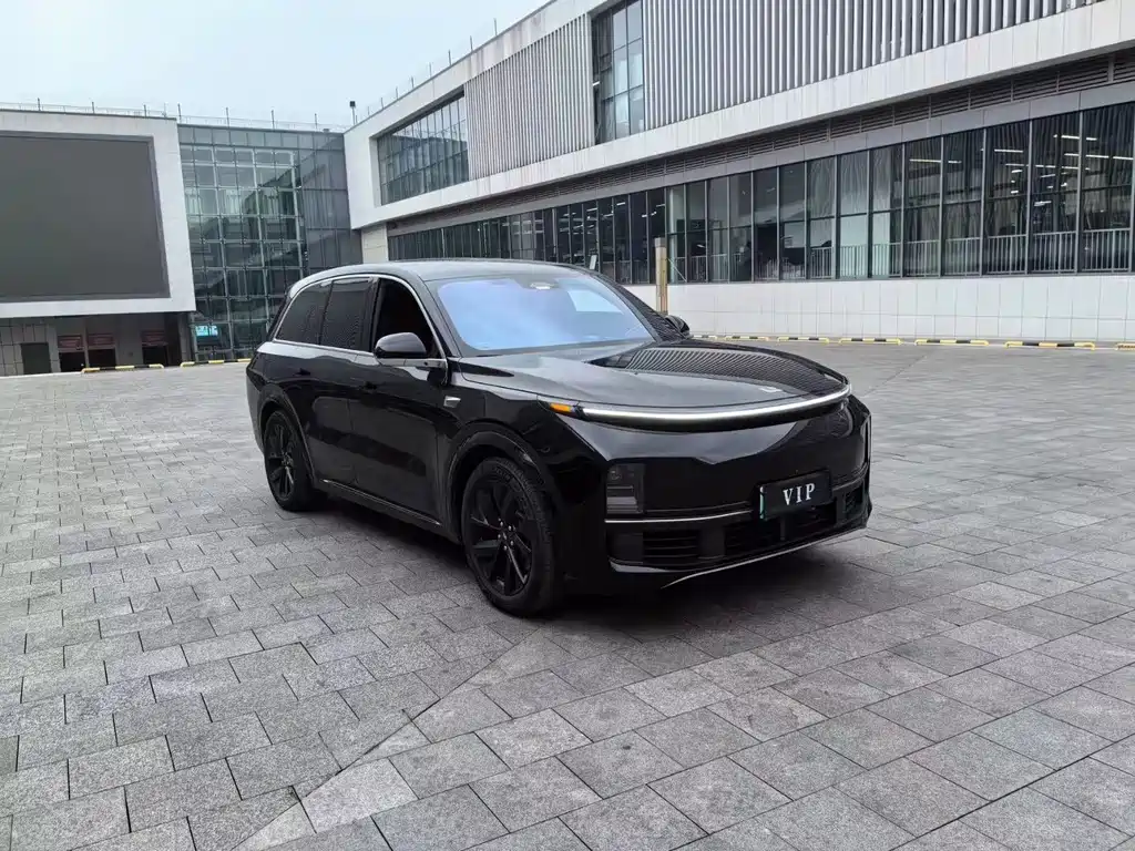 Li Auto L8 2023 Air
