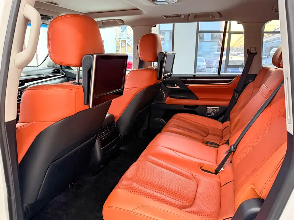 Lexus LX 2016 570 Luxury