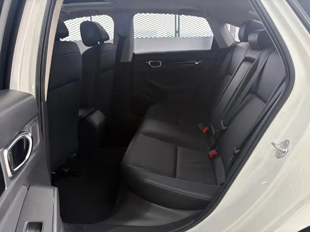 Honda Civic - фото 8