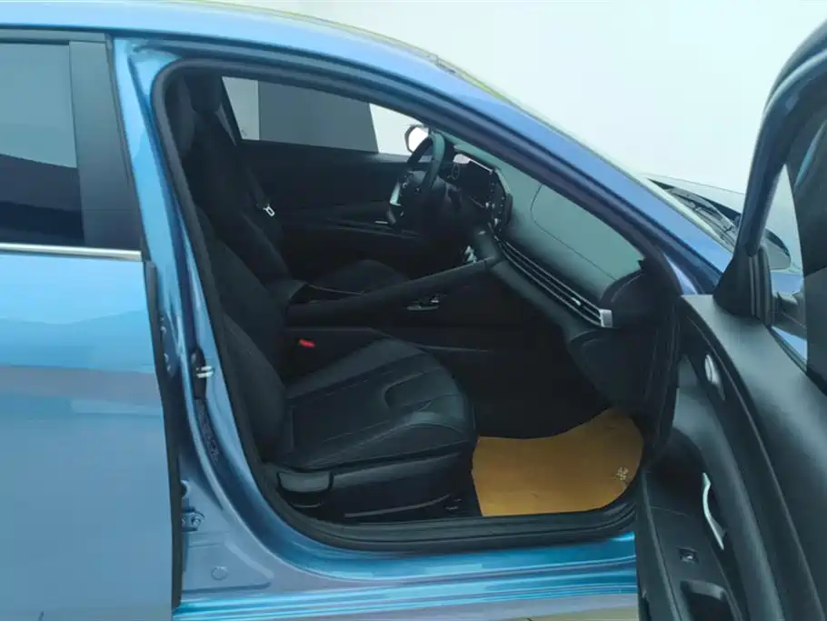 Hyundai Elantra 2023 1.5L CVT GLX Elite