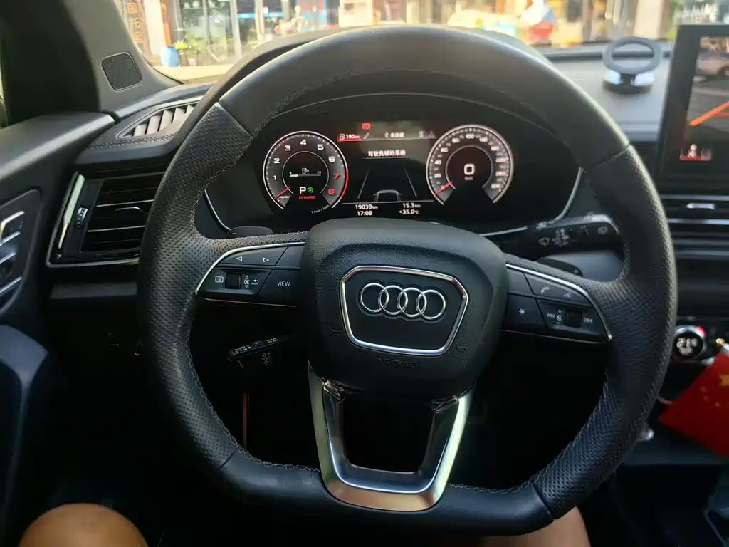 Audi Q5L — миниатюра 5